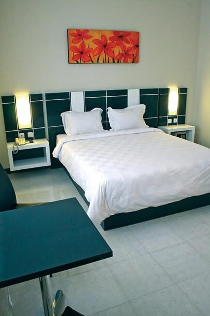 Hotel Orlen Yogyakarta Zimmer foto