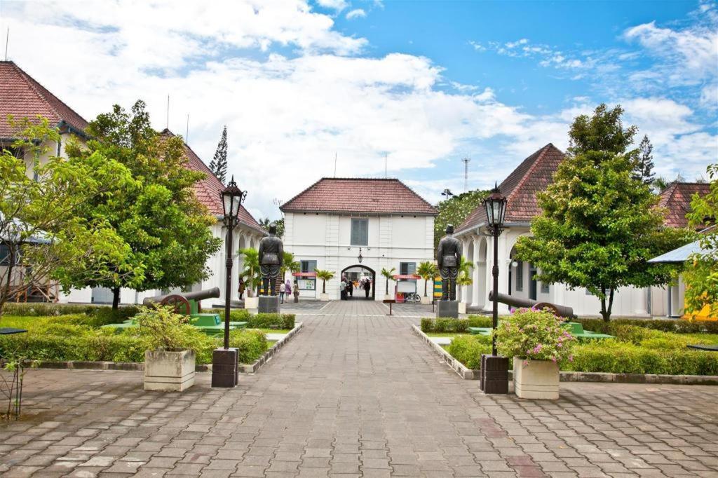 Hotel Orlen Yogyakarta Exterior foto