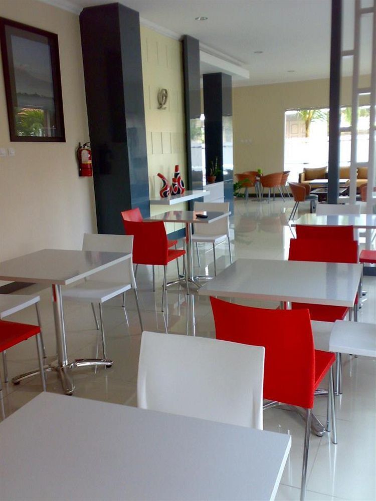 Hotel Orlen Yogyakarta Exterior foto
